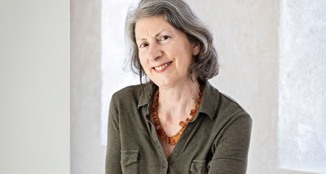 Isabelle de Montille en Extérieur La Maison de Pommard Boutique Hotel Chambres d’hôtes de Luxe en Bourgogne